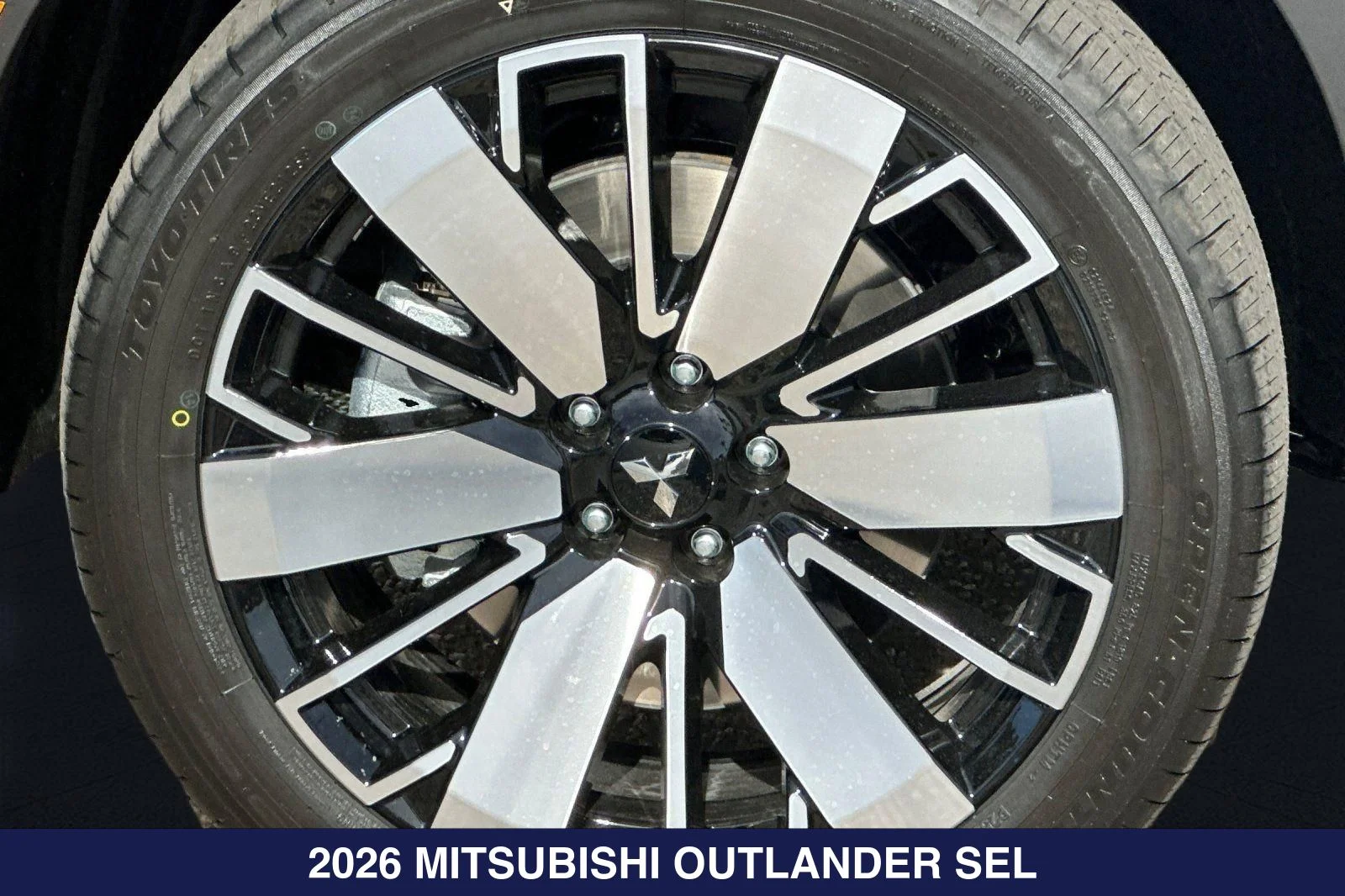 2026 Mitsubishi Outlander SEL - Photo 27