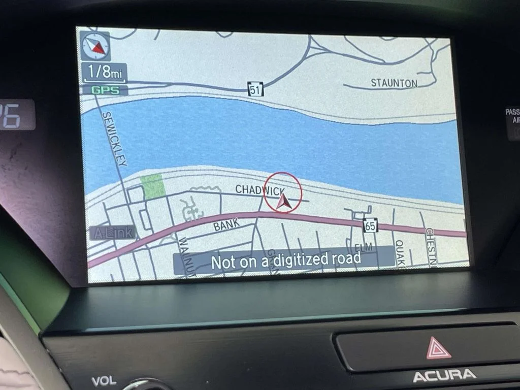 Used 2016 White Acura Base image 21