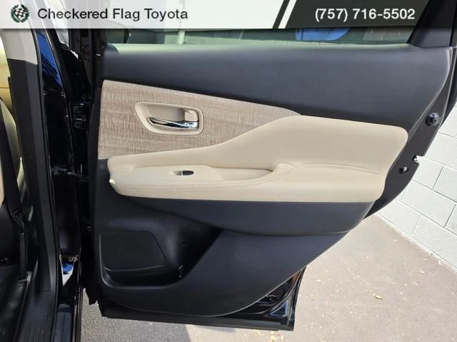 Used 2022 Magnetic Black Pearl Nissan SL image 49