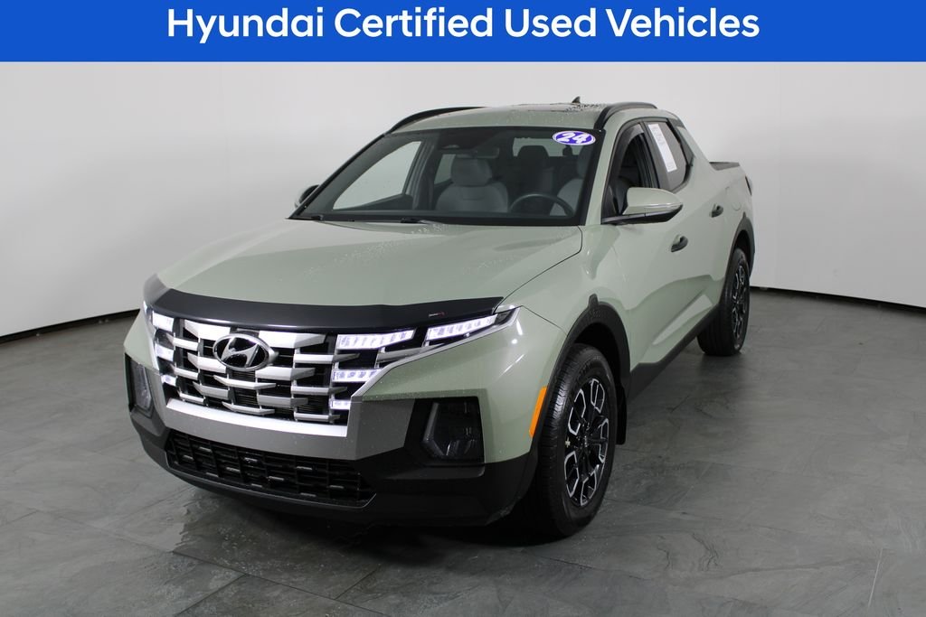 Certified Used 2024 Green Hyundai SEL image 2