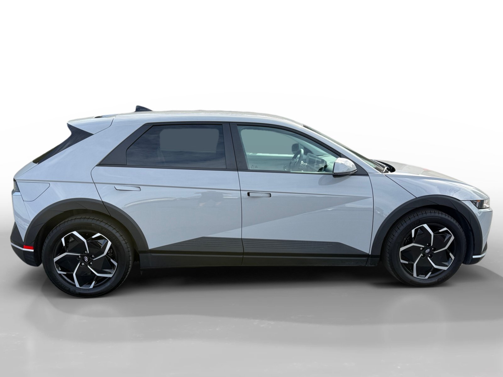 Certified Used 2024 Cyber Gray Hyundai SEL image 6
