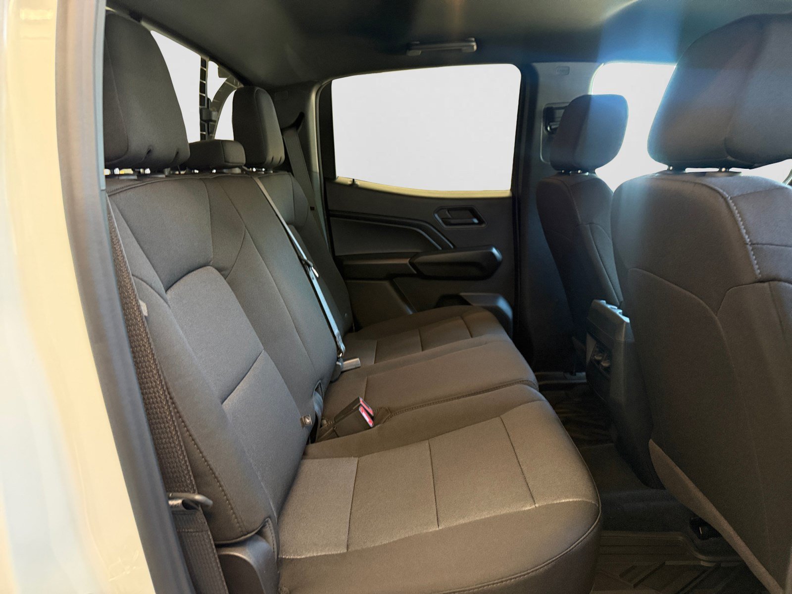 2026 Chevrolet Colorado Trail Boss - Photo 15