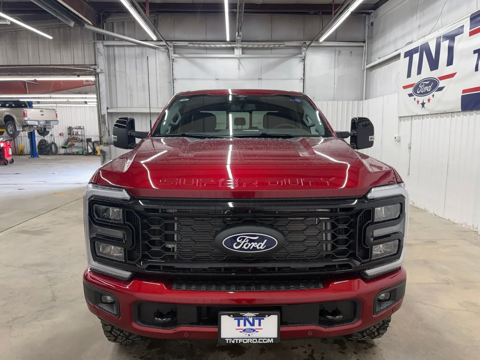 New 2027 Ruby Red Metallic Tinted Clearcoat Ford F-250® Lariat® image 3
