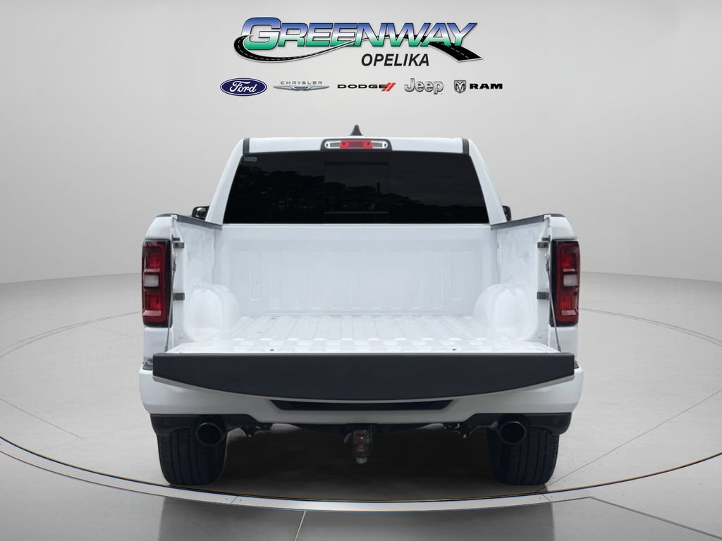 Used 2025 White Ram Big Horn/Lone Star image 6