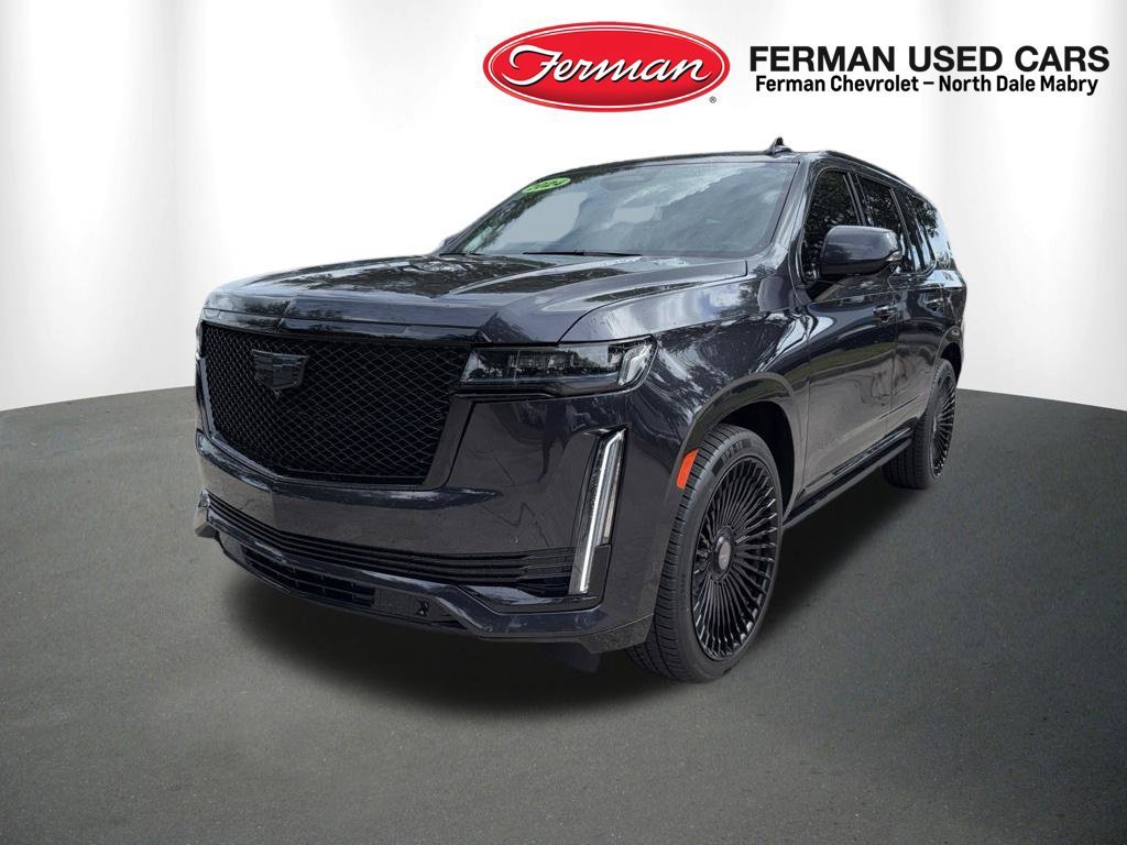 Used 2024 Galactic Gray Metallic Cadillac Sport Platinum image 5