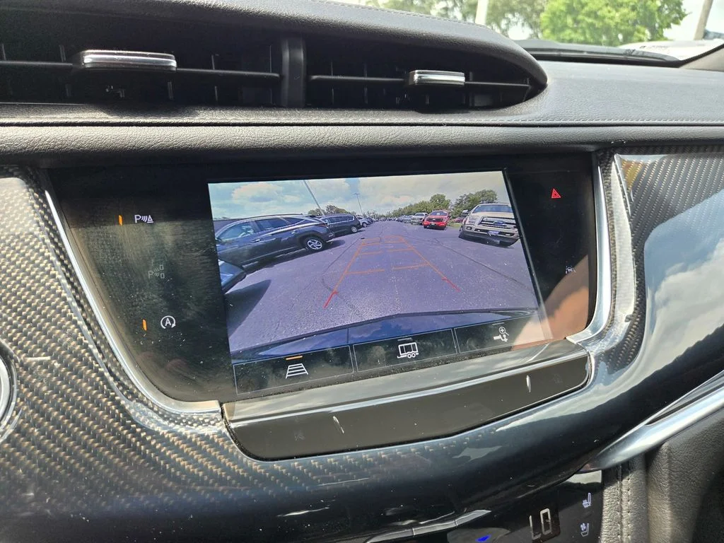 2024 Cadillac XT6 Sport - Photo 10
