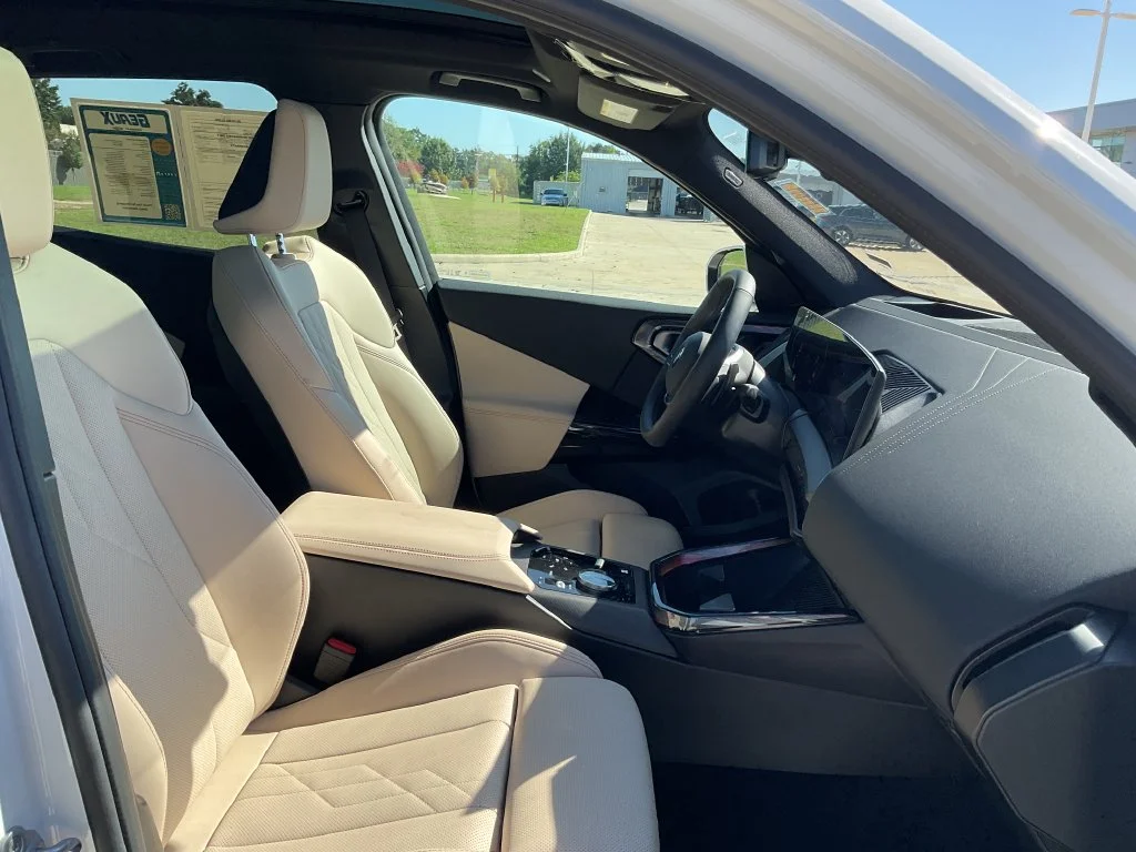 Used 2026 White BMW 30 xDrive image 18