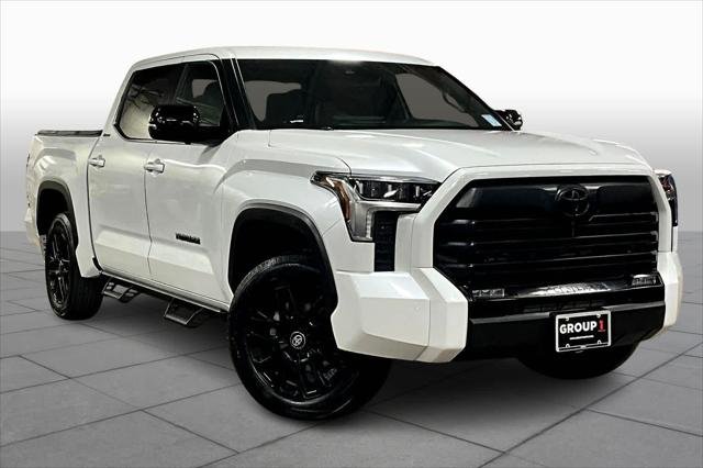 Certified Used 2026 WIND CHILL PEARL Toyota  image 3