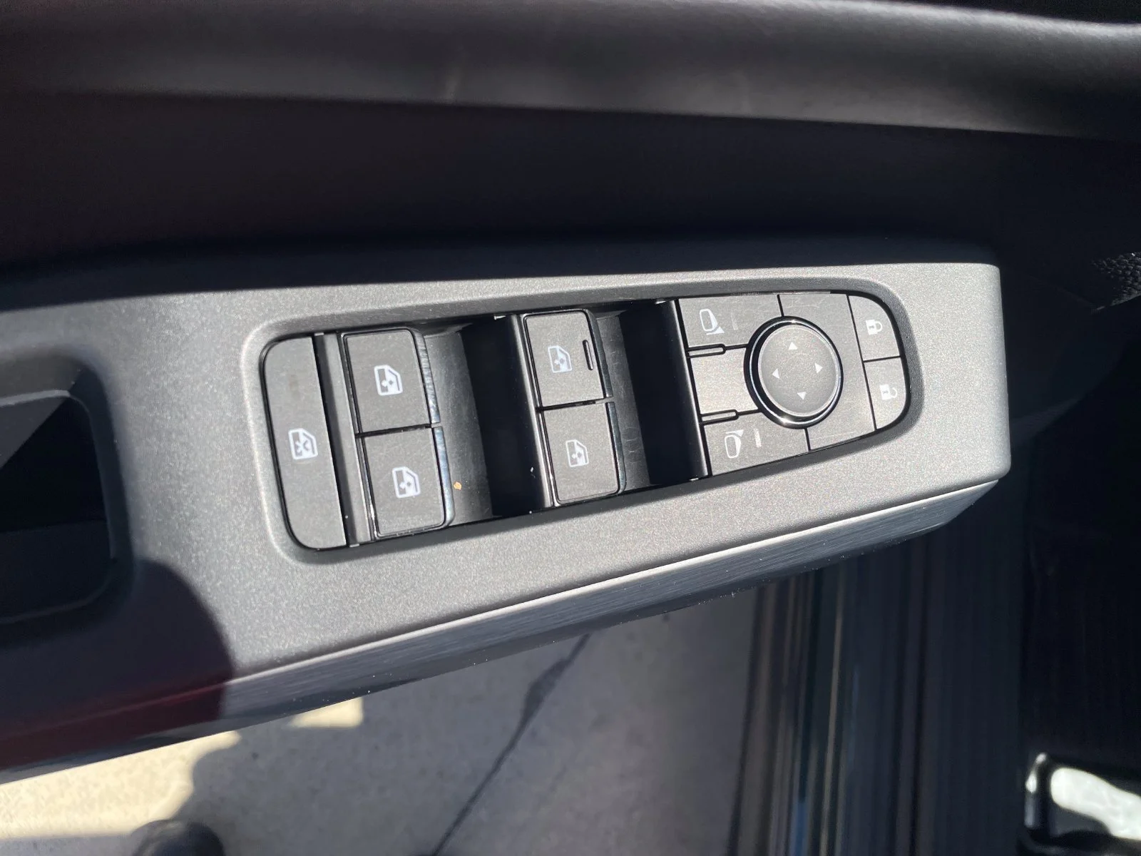Used 2024 Black Nissan Rock Creek image 22