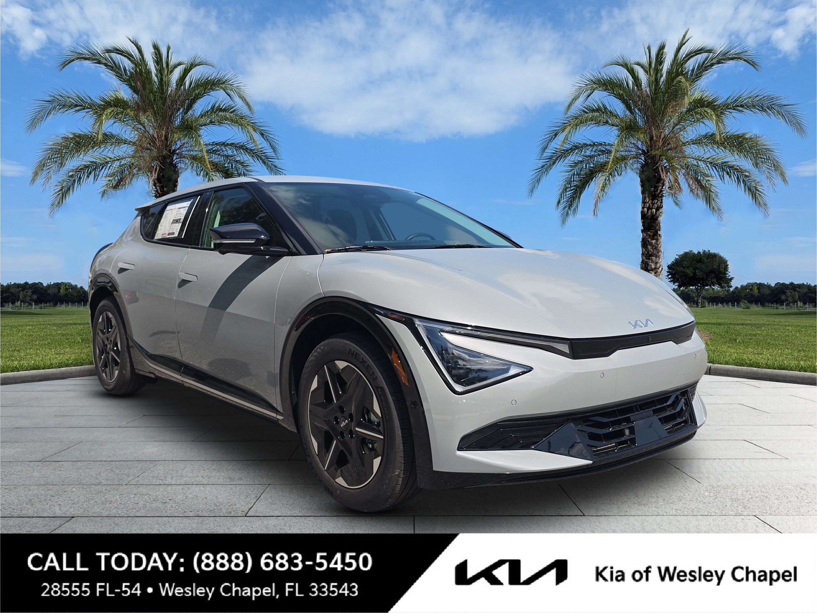 New 2026 Wolf Gray Kia WIND image 1