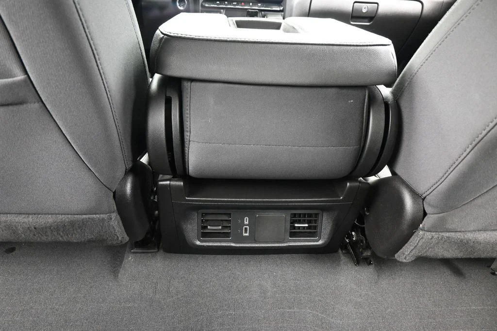 Used 2024 Slate Gray Metallic Chevrolet Custom image 39