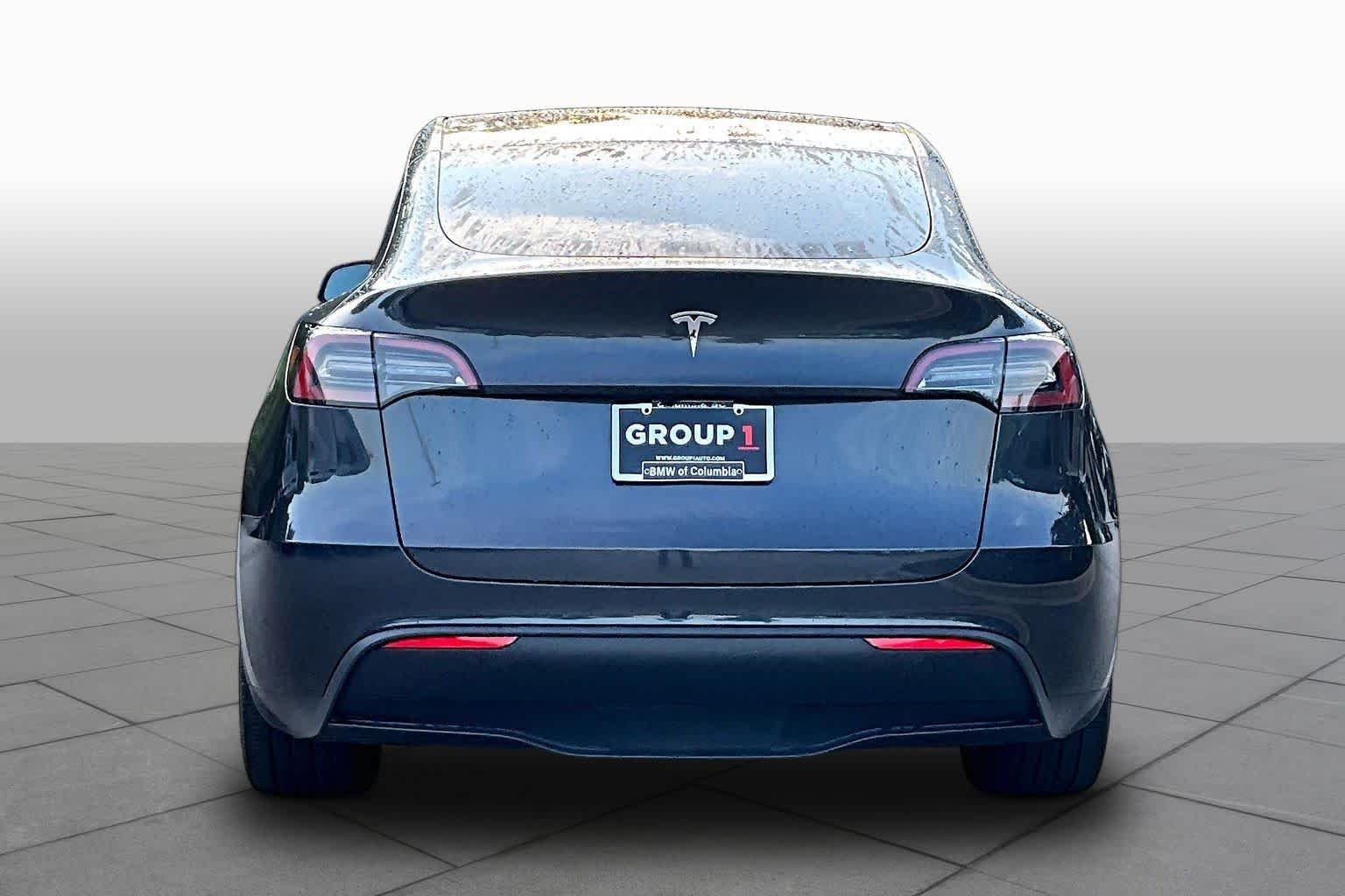 Pre-Owned 2024 Tesla Model Y