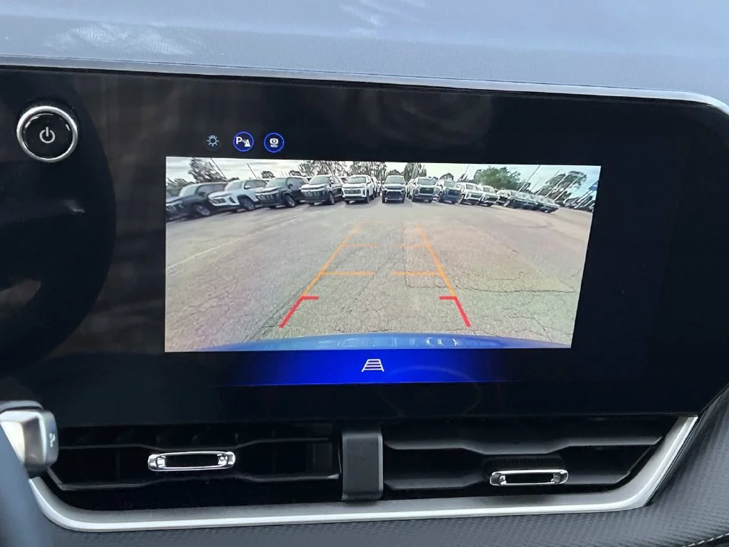 2027 Chevrolet Equinox LT - Photo 17