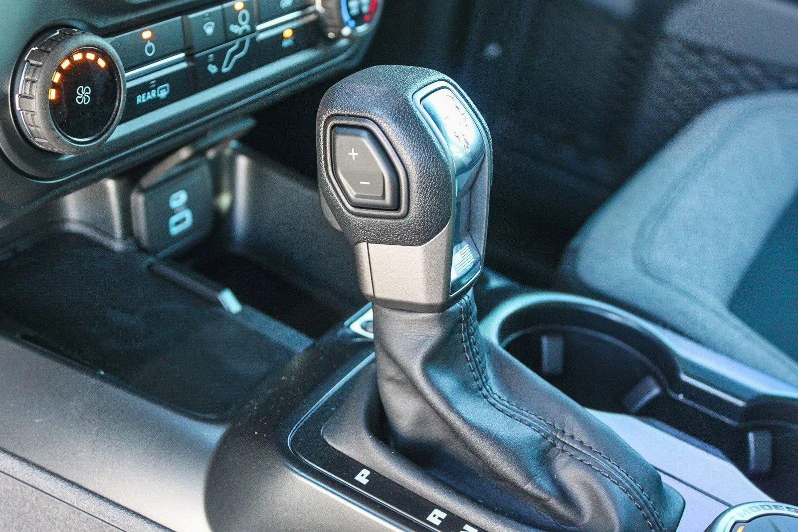 New 2025 Azure Gray Metallic Tri-Coat Ford Base image 22