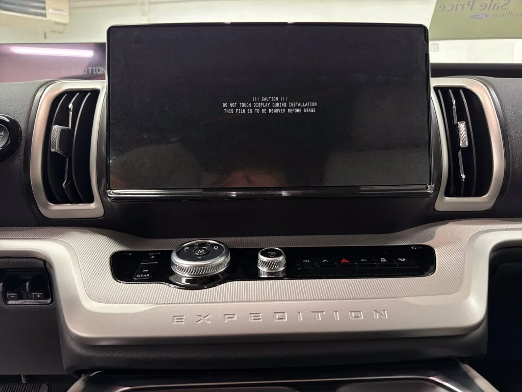 New 2027 Gray Ford Active image 19
