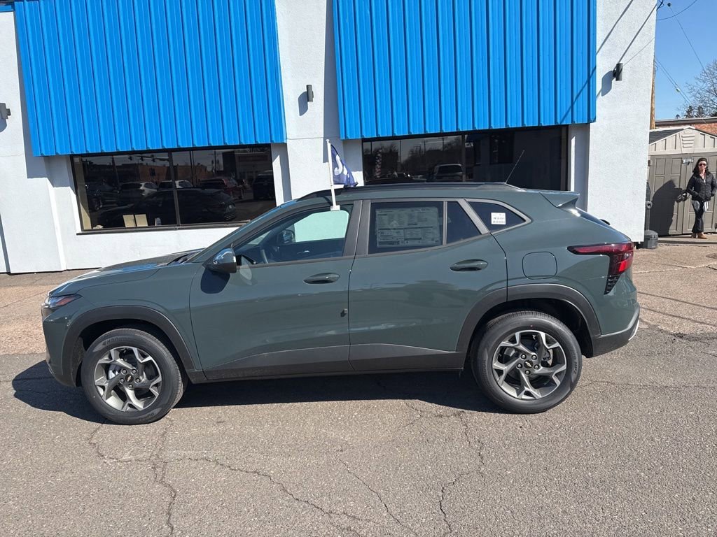2026 Chevrolet Trax LT - Photo 13
