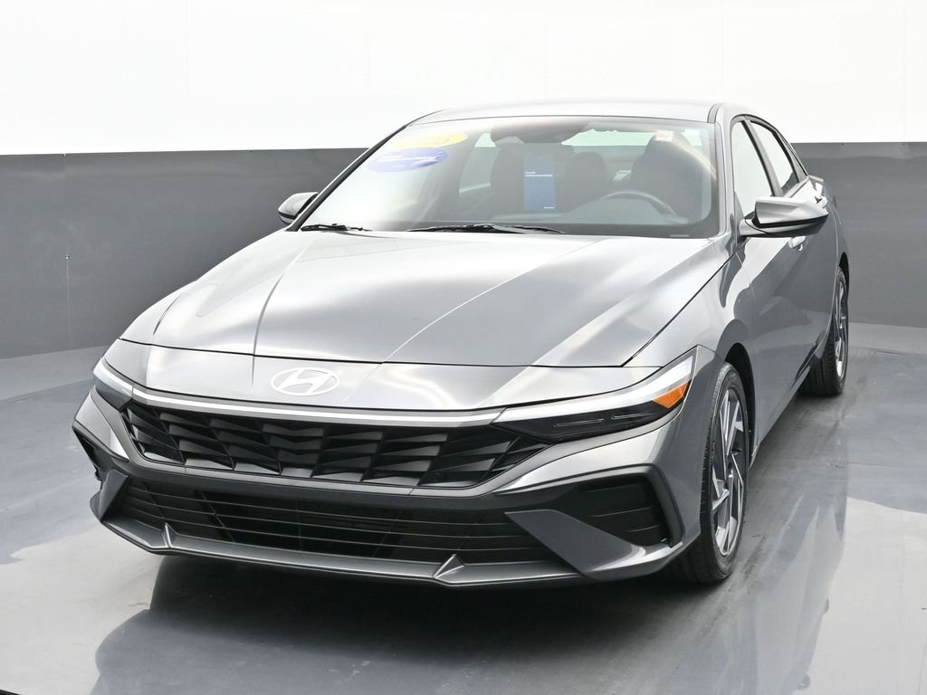 Certified Used 2025 Gray Hyundai SEL Sport image 8