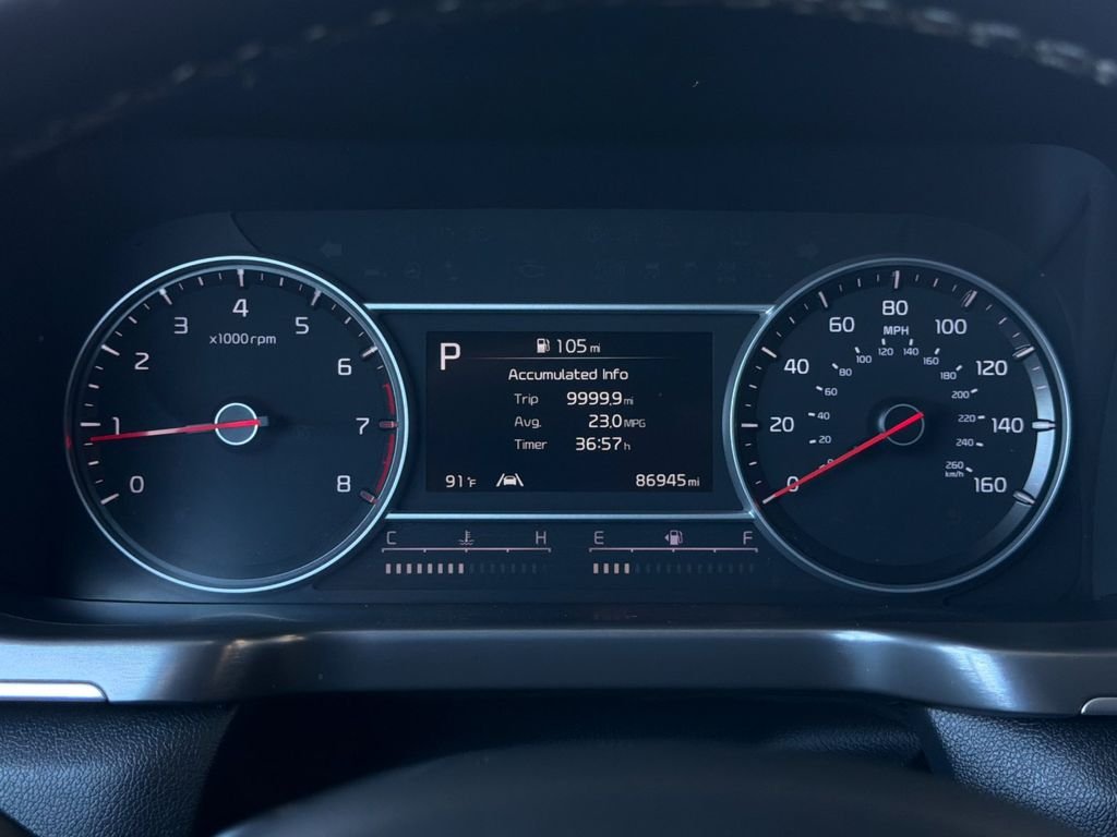 Used 2022 Gray Kia SX image 26