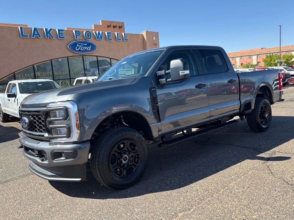 2026 Ford F-350 XL 4x4 Crew Cab 6-3/4' Box SRW's photo