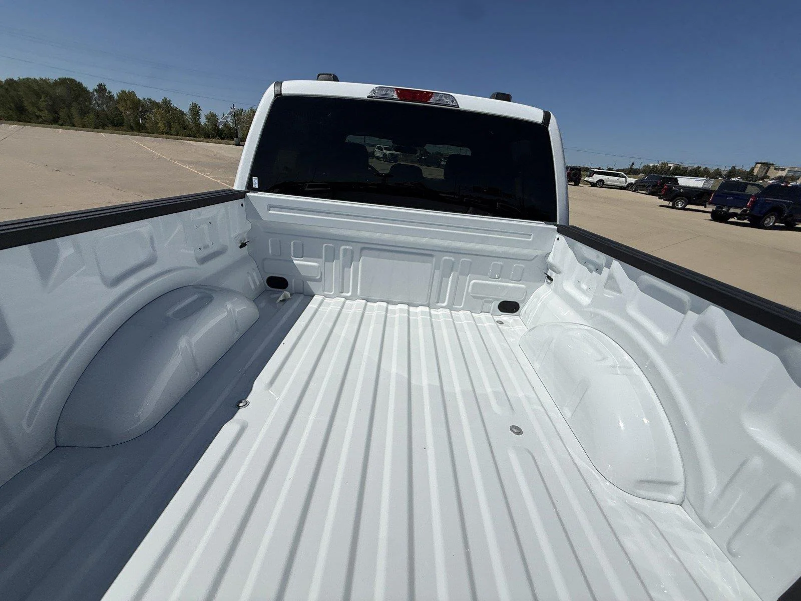 New 2026 Oxford White Ford STX image 10