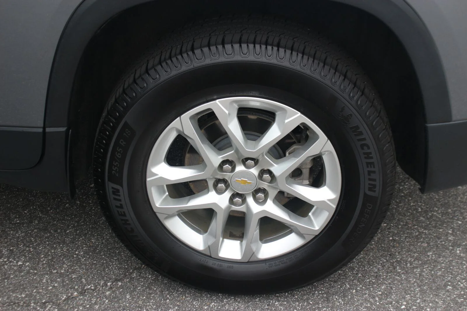 Used 2020 SATIN STEEL METALLIC Chevrolet LS image 36