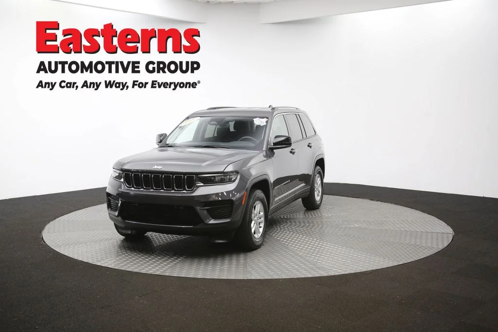 Used 2023 Gray Jeep Laredo image 54