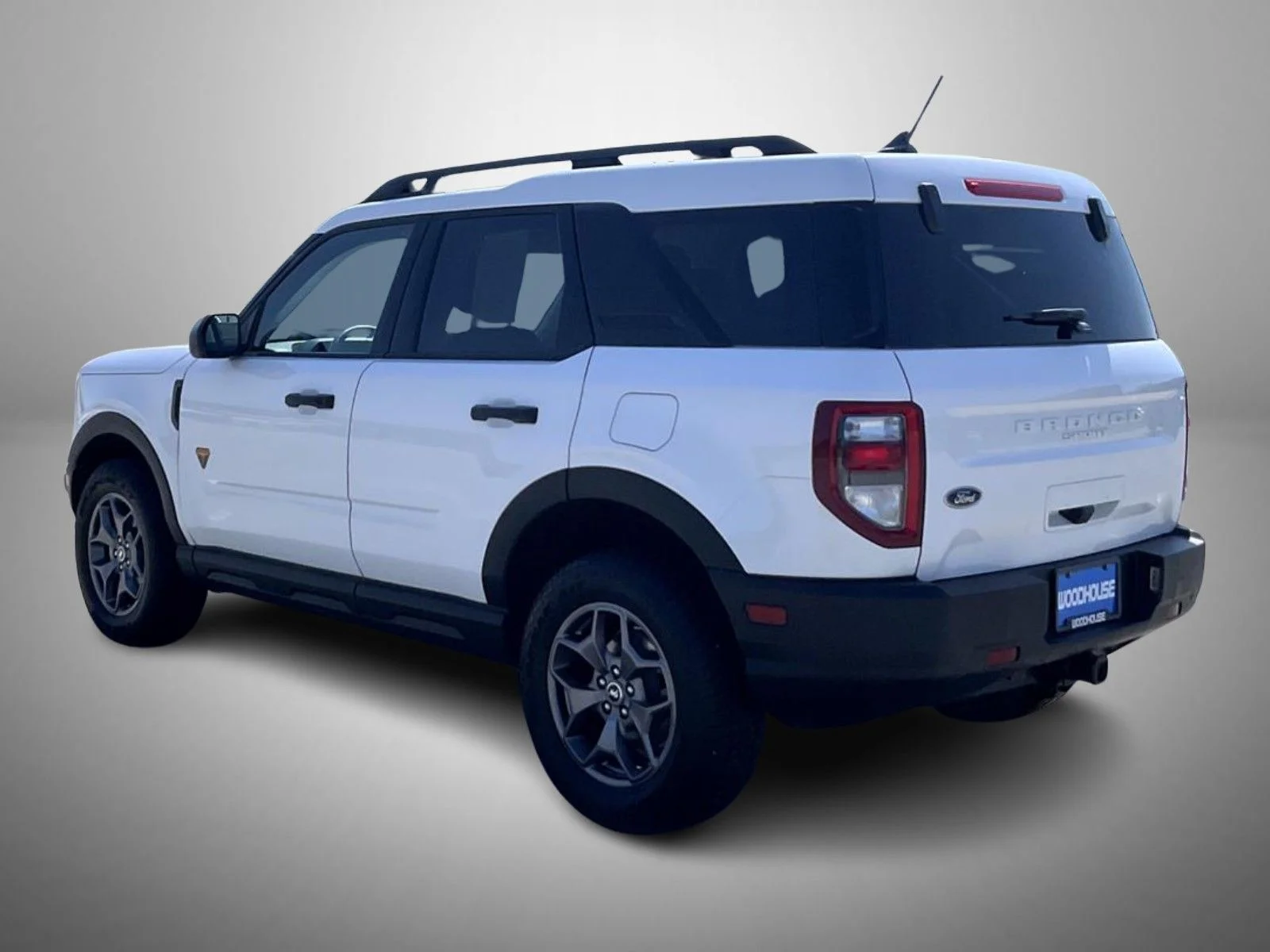 Used 2023 White Ford Badlands image 7