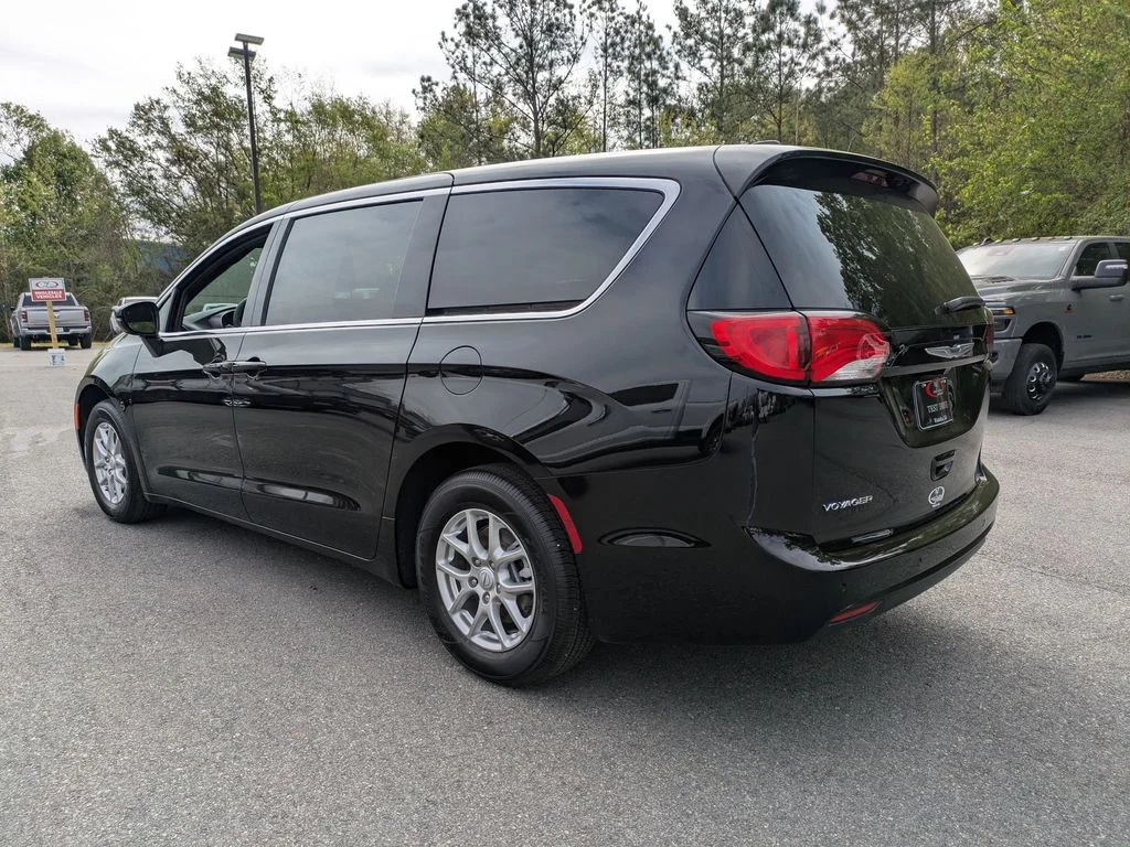 New 2026 Black Chrysler LX image 7