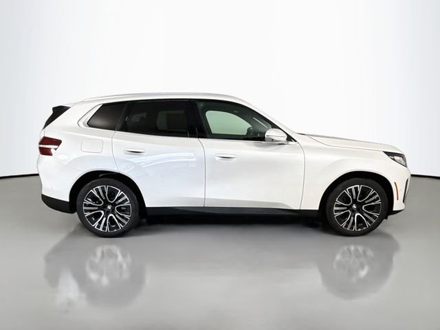 New 2026 White Metallic BMW 30 xDrive image 8