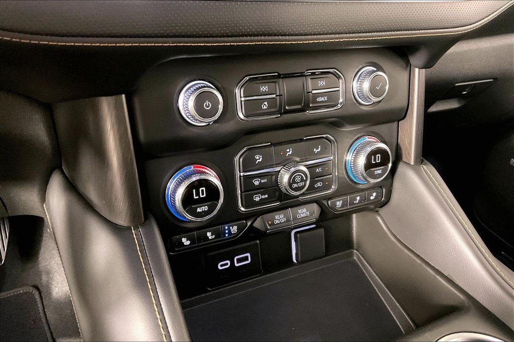 Used 2024 Blue GMC AT4 image 14