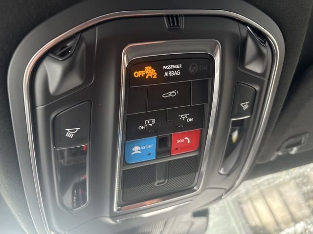 New 2026 Diamond Black Crystal Pearlcoat Dodge Scat Pack Plus image 15