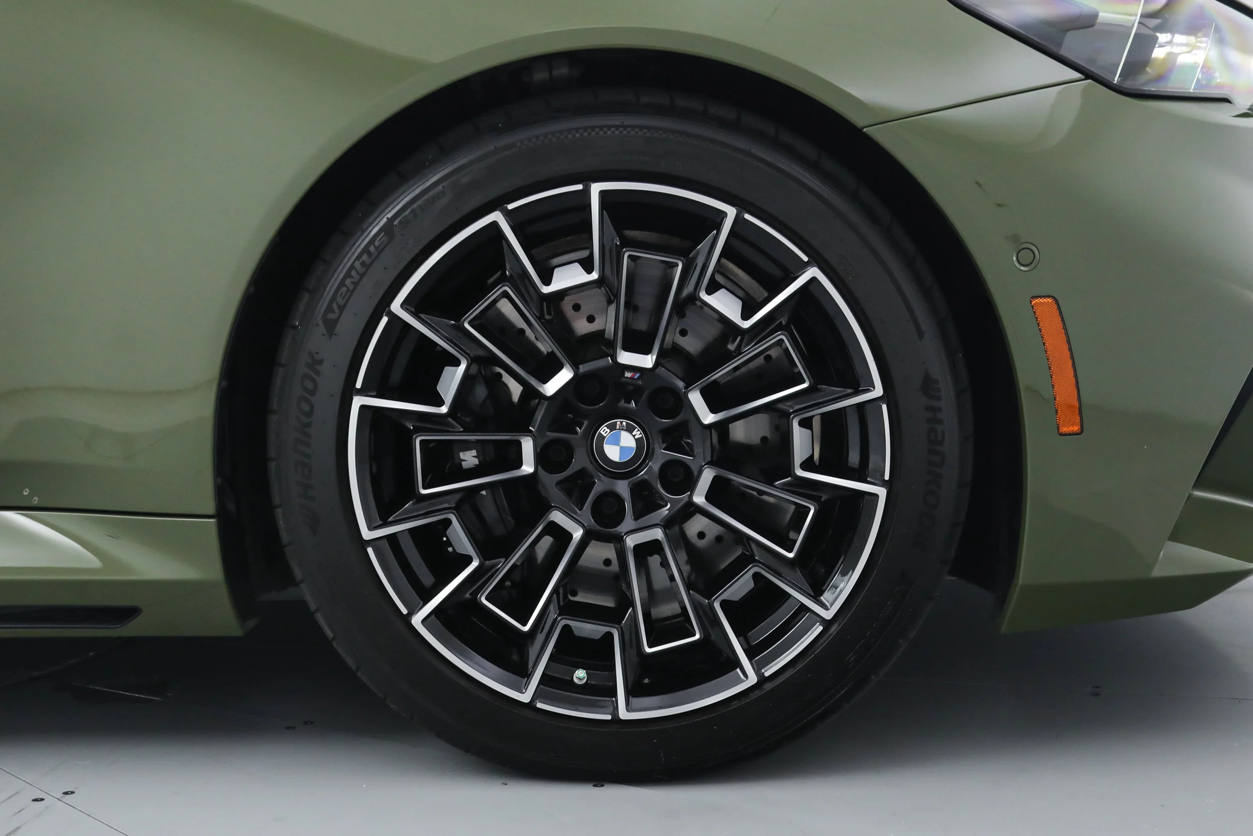 Used 2026 Green BMW  image 43
