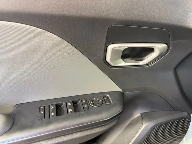 New 2026  Kia LXS image 16