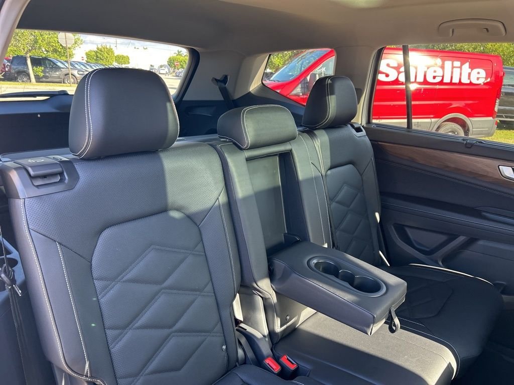 2026 Volkswagen Atlas SE w/Tech - Photo 45