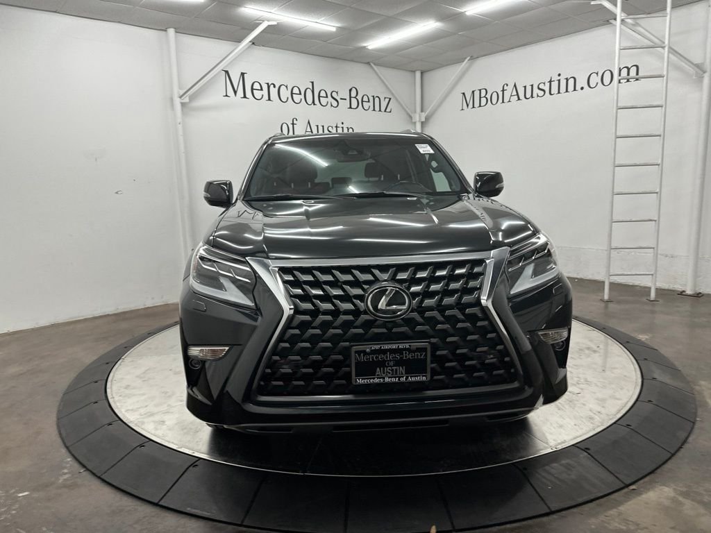 Used 2022 Black Lexus 460 Luxury image 2