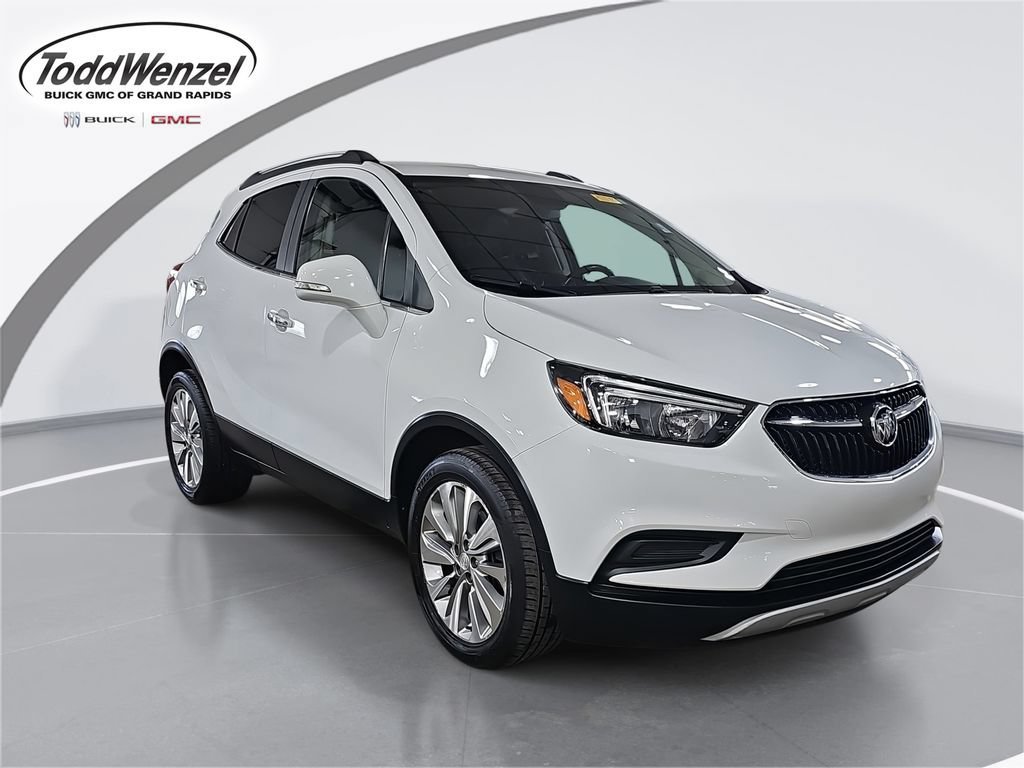2017 Buick Encore Preferred's photo