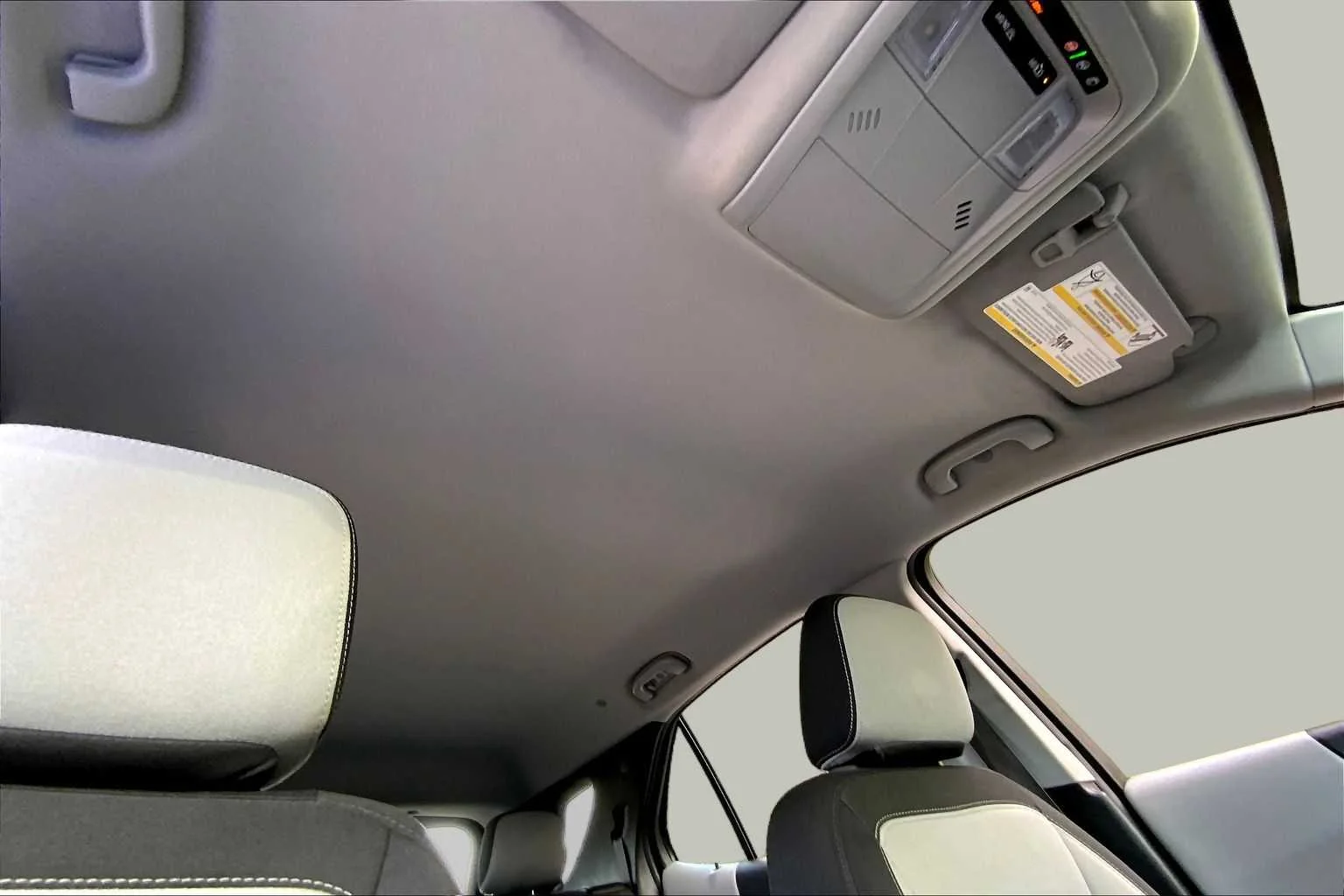 Used 2020 Summit White Chevrolet LS image 14
