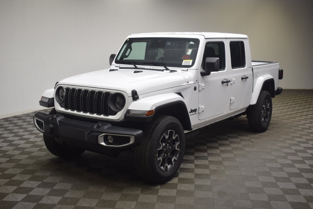 New 2026 Bright White Clear-Coat Exterior Paint Jeep Sahara image 16