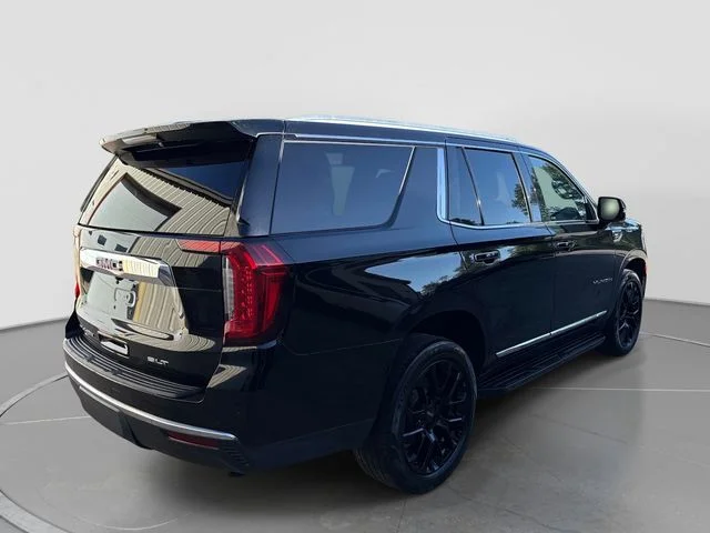 Used 2022 Black GMC SLT image 4