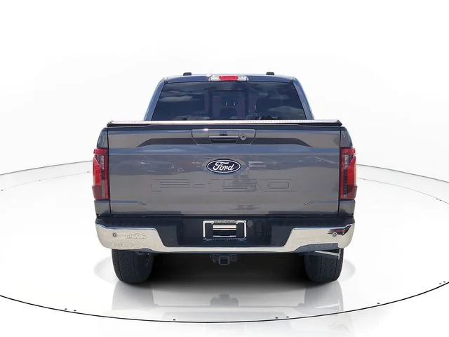 Used 2024 Gray Ford XLT image 6