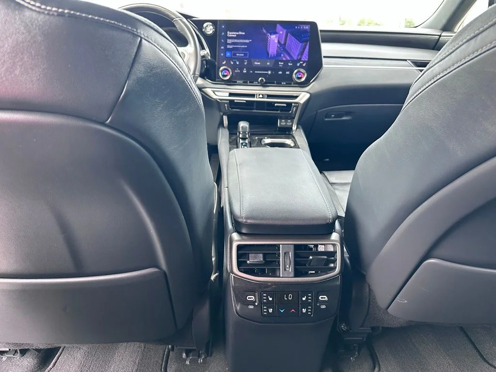2023 Lexus RX 350 - Photo 27