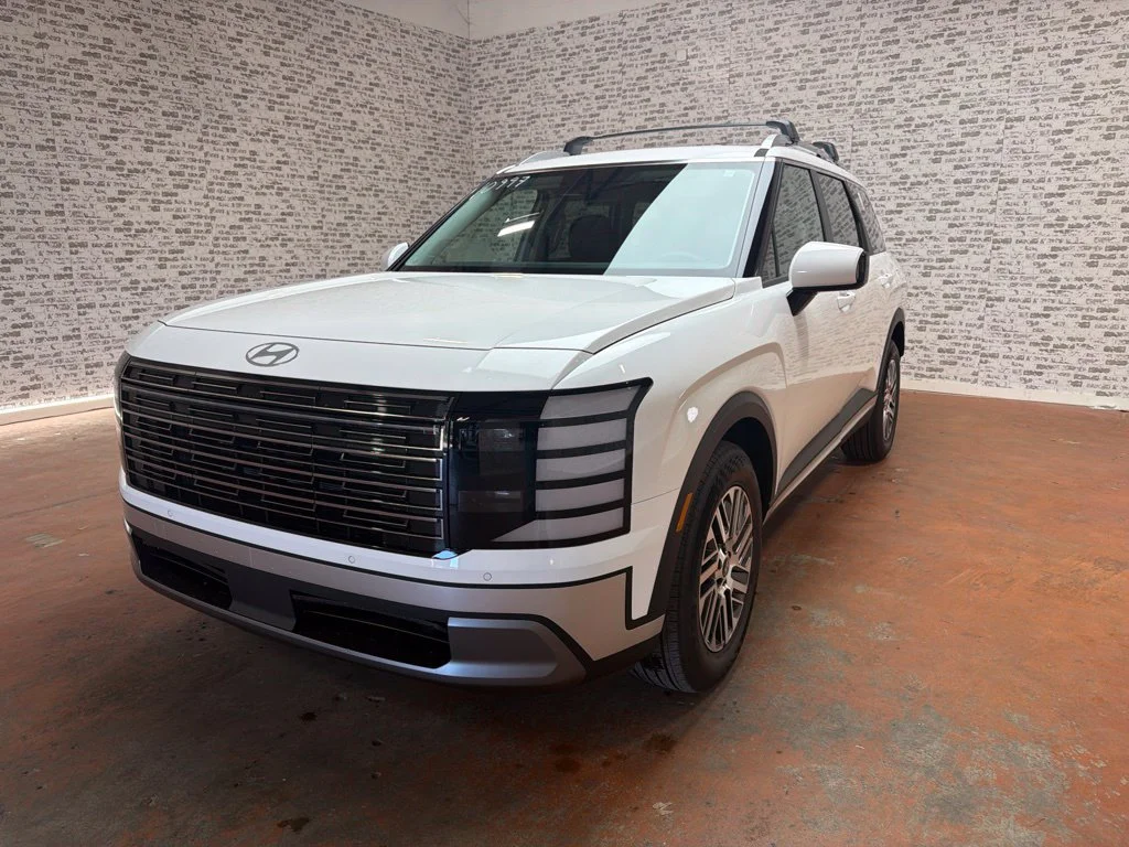 New 2027 Creamy White Pearl Hyundai SEL image 3