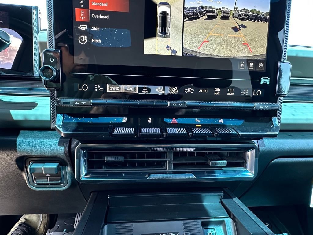 2026 GMC HUMMER EV 2X - Photo 24