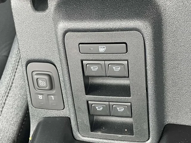 New 2026 Avalanche Gray Ford Big Bend® image 23