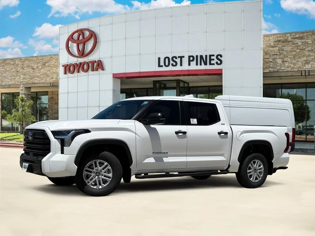 New 2026 Toyota Tundra SR5 SR5 CREWMAX 5.5