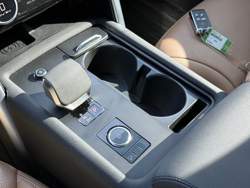2024 Land Rover Discovery Dynamic SE - Photo 37