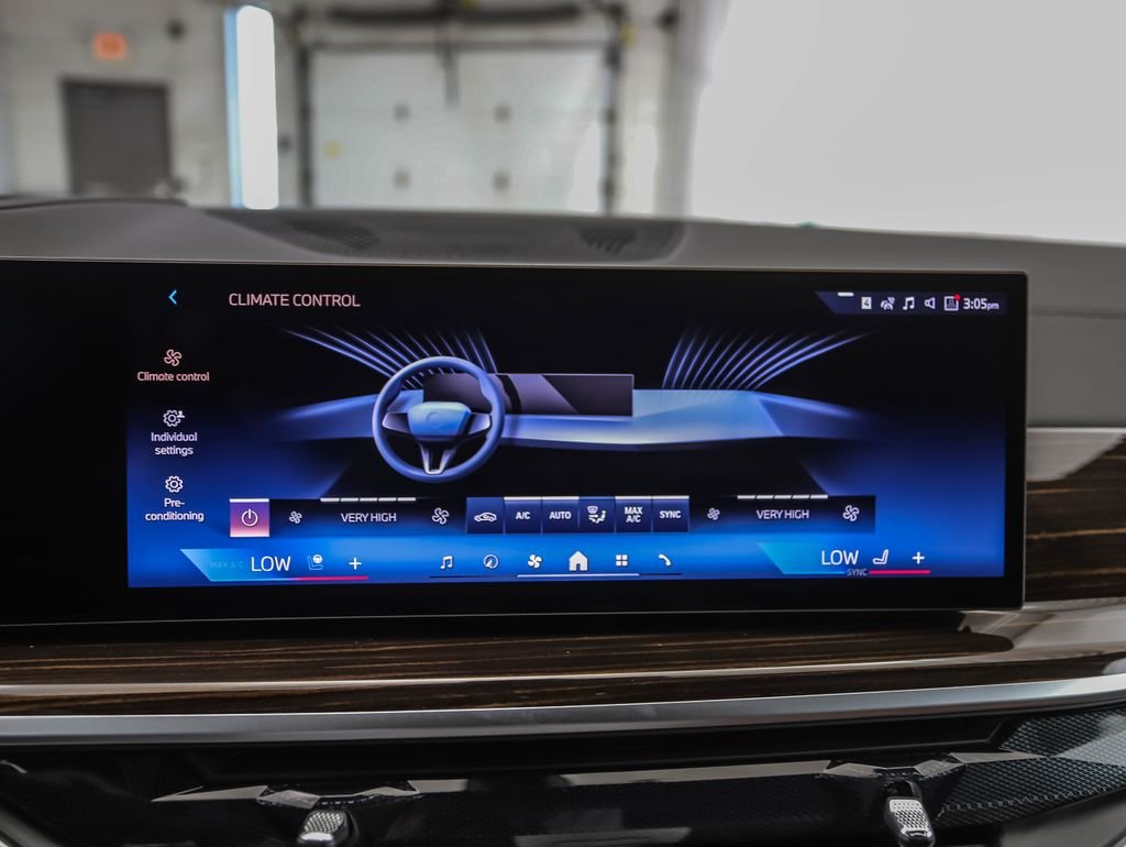 New 2027 Carbon Black Metallic BMW xDrive40i image 18