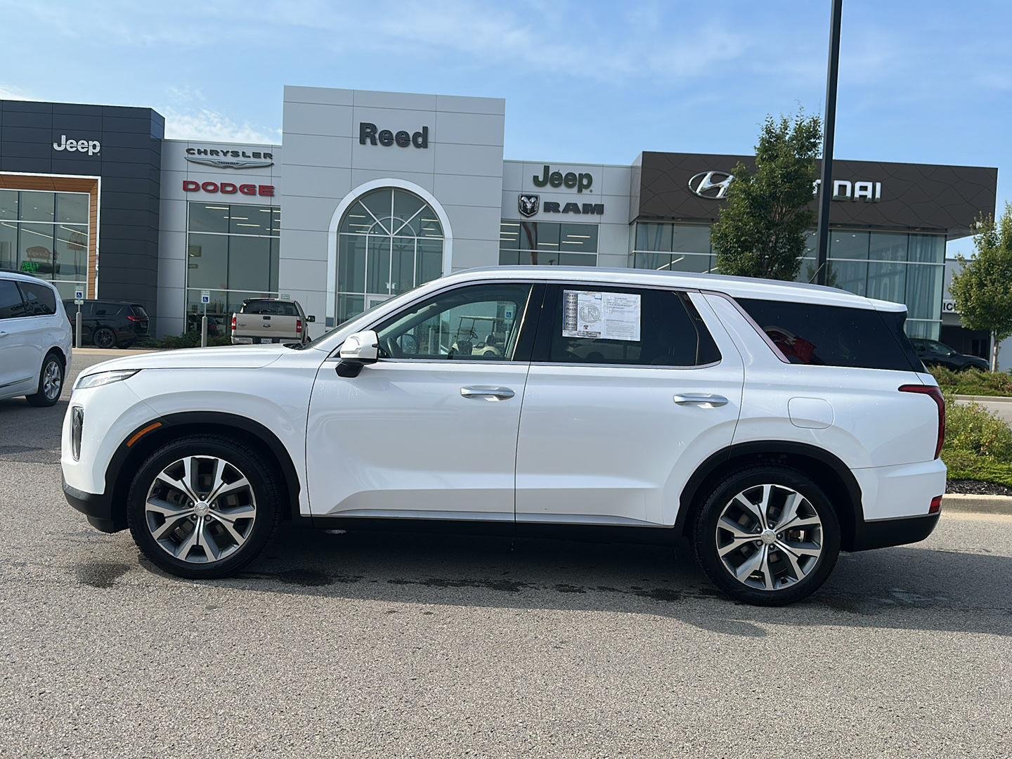 Used 2020 Hyundai Palisade SEL with VIN KM8R3DHE3LU100589 for sale in Kansas City