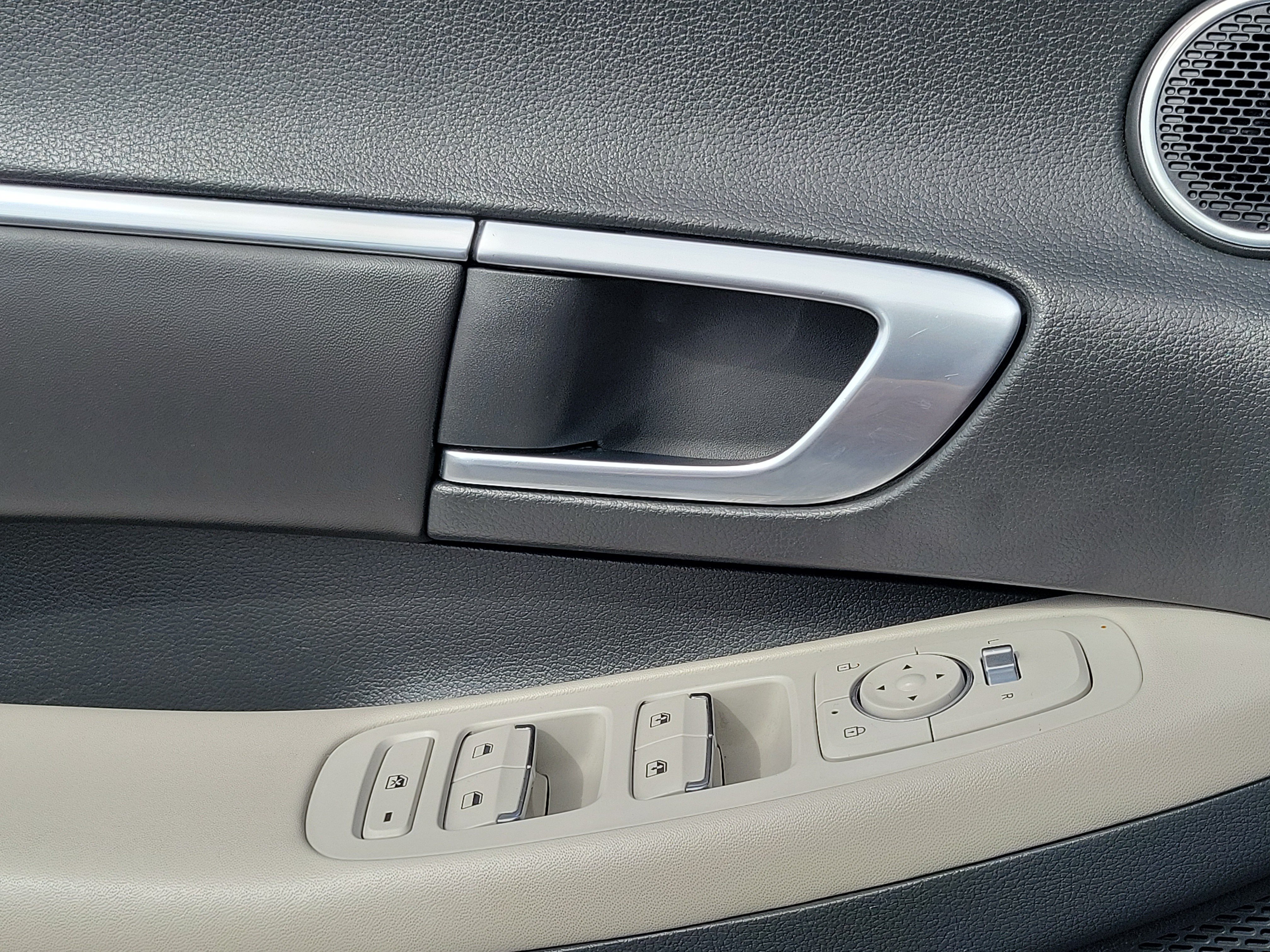 Certified Used 2023 Serenity White Hyundai SEL image 8