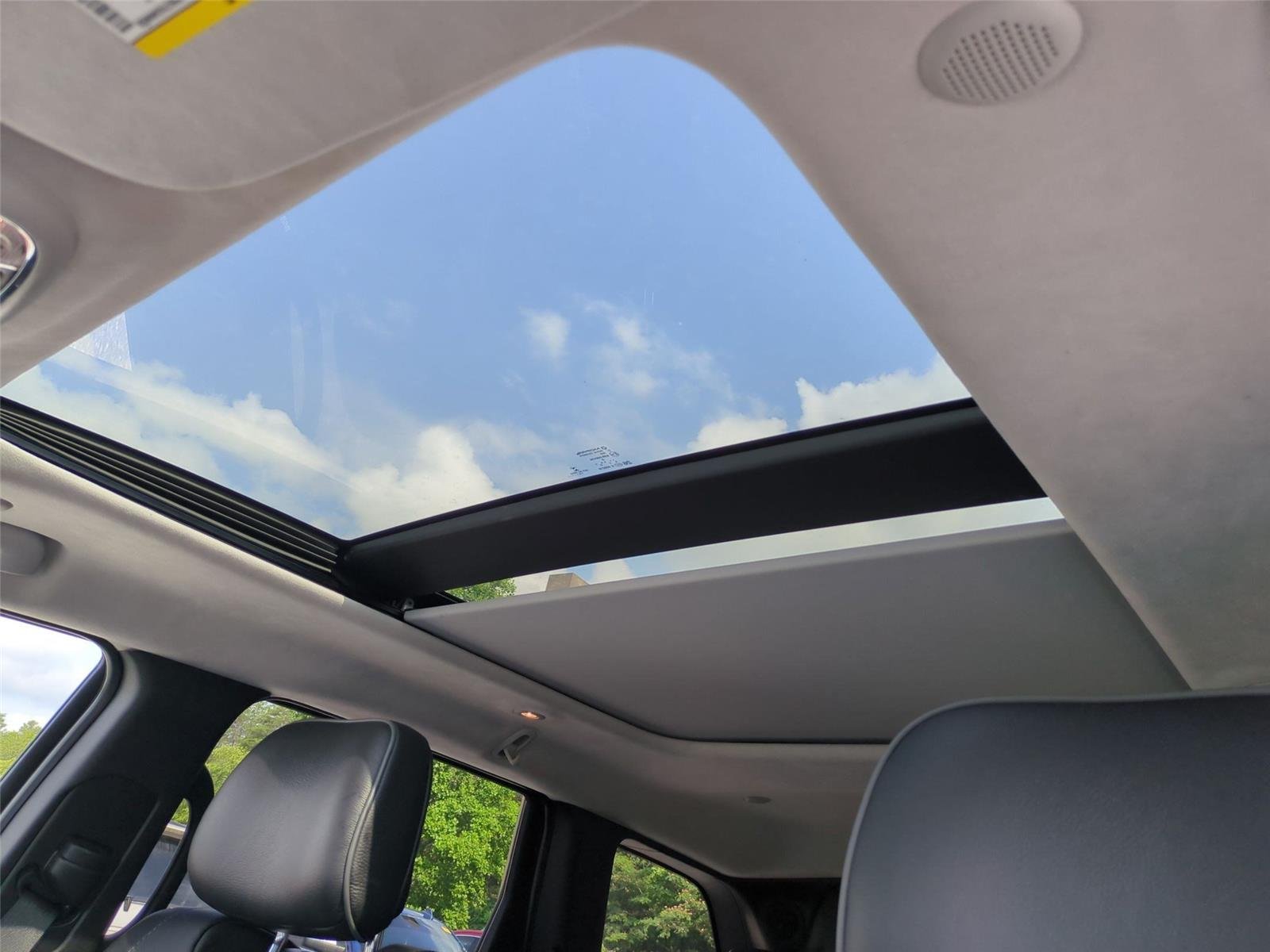 Used 2020 Slate Blue Pearlcoat Jeep Summit image 31